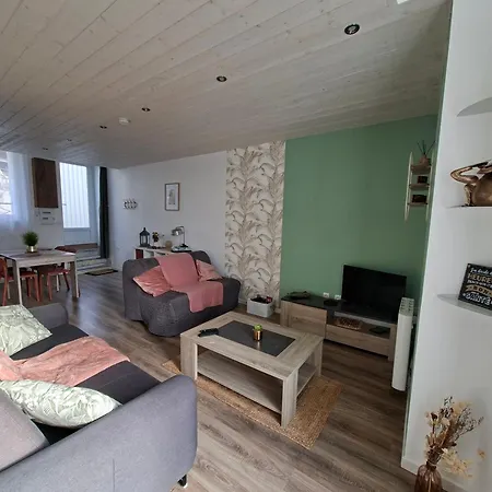 A L'oree De L'ouin Apartmán *