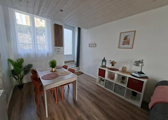 2 à 4 Personnes à L'orée De L'ouin Appartement Mauleon